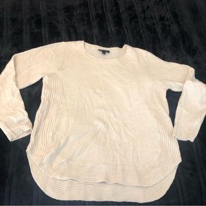 Lane Bryant cream sweater size 14/16 EUC